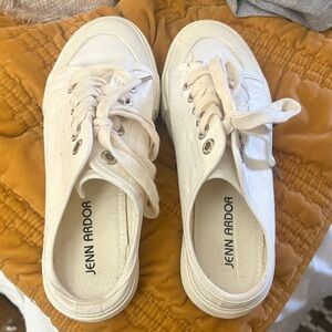 Jenn Ardor Women's Cream Canvas Sneakers